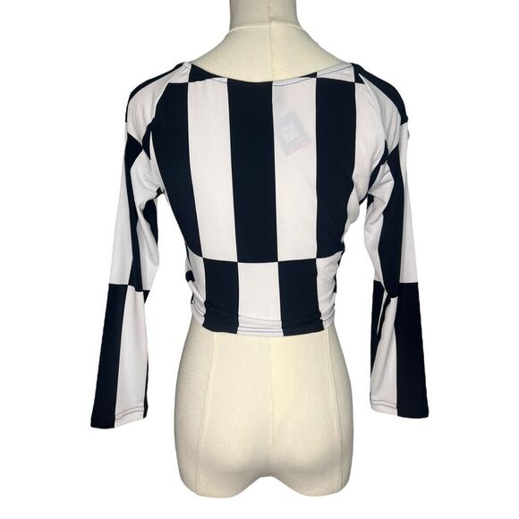 2B Bebe Women’s Small Checkered Crop Top Black & White Long Sleeve NEW - Picture 4 of 7